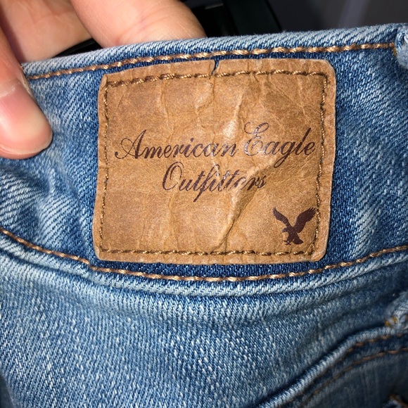 Rose Appliqué Jeans 🌷 - Picture 5 of 7